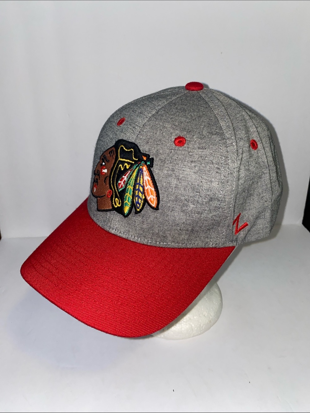 Zephyr NHL Chicago Blackhawks Athlete Flex Fit Cap